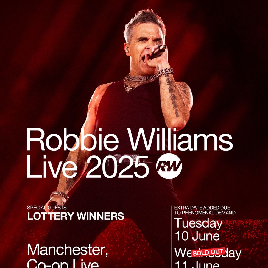 Robbie Williams Singing 